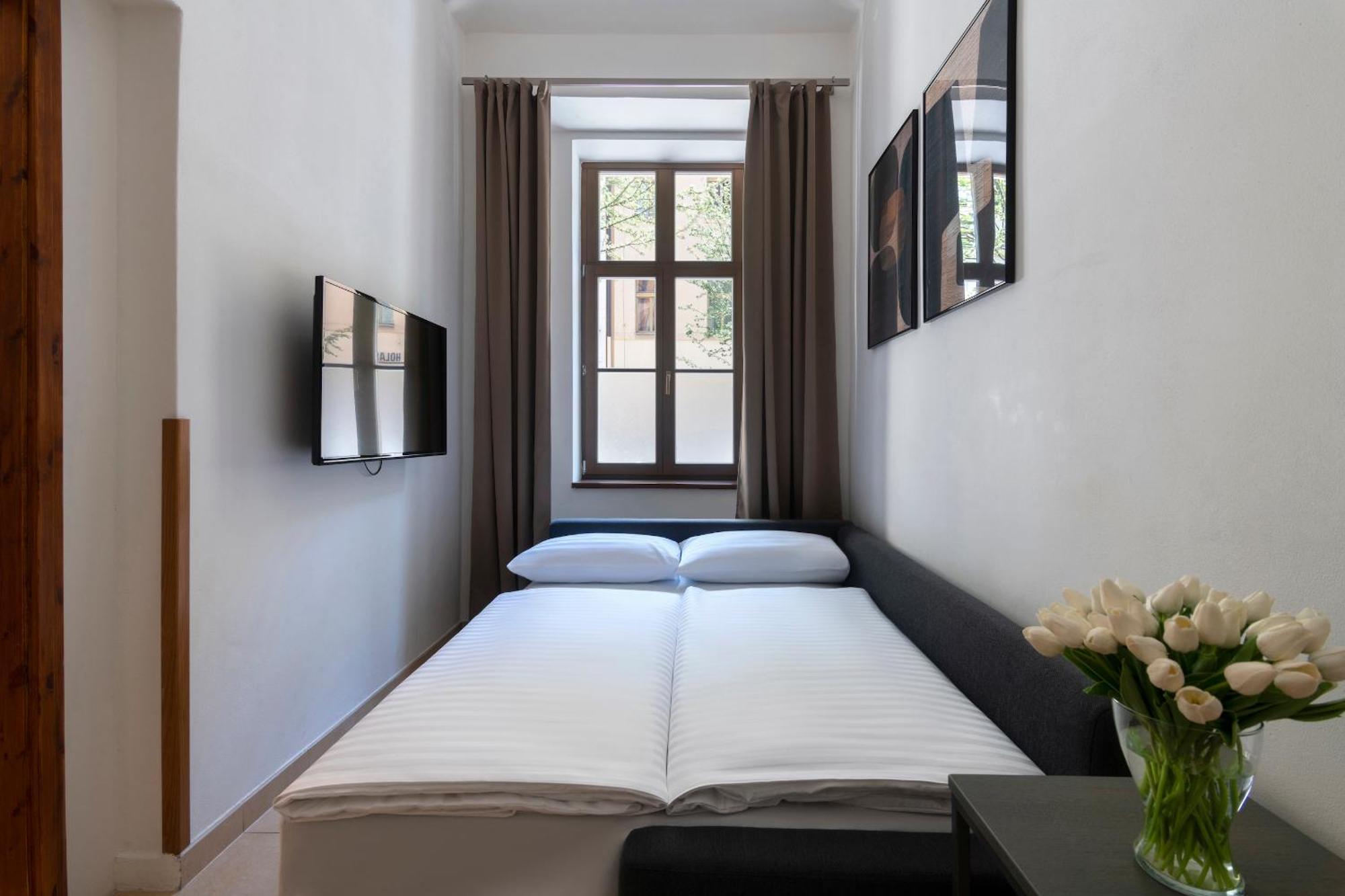 פראג Bohemian Dreams Apartments And Suites By Dwellfort חדר תמונה